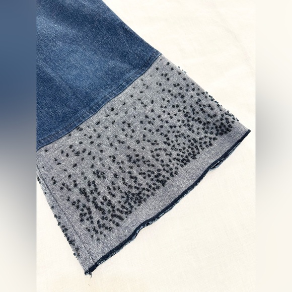 Cop.Copine Flared Cropped Flat Front Pant - Picture 3 of 15